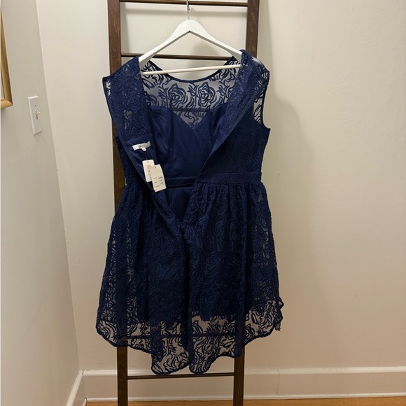 NWT 💡 blue lace dress (updated photos, posting) - Picture 7 of 9